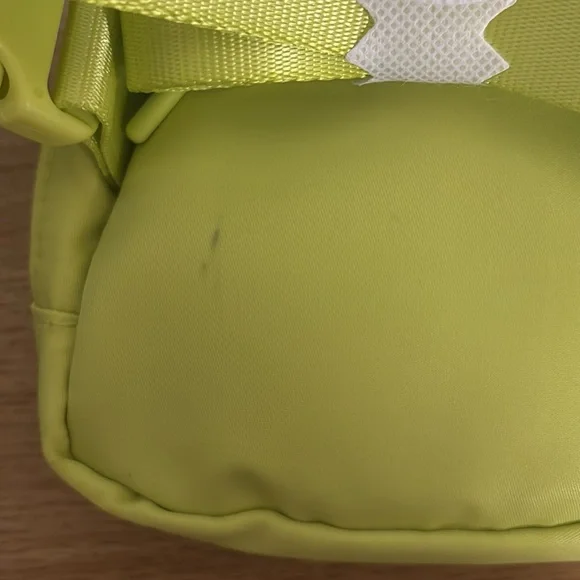 Blogilates Belt Bag - Picture 3 of 4